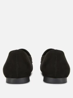 Loafer Mit Kettendetail In Weiter Passform