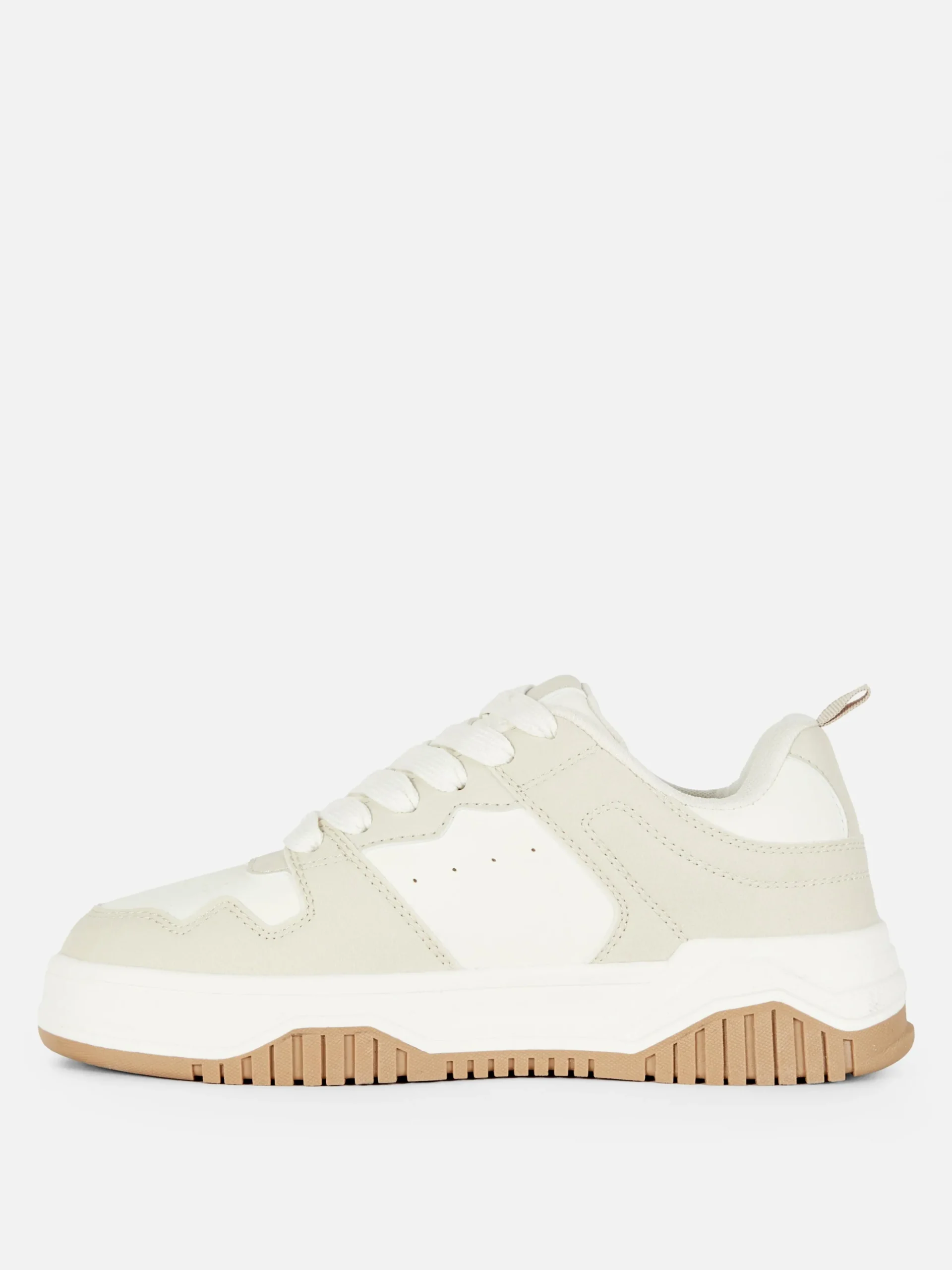 Low-Top-Sneaker Im Skater-Stil