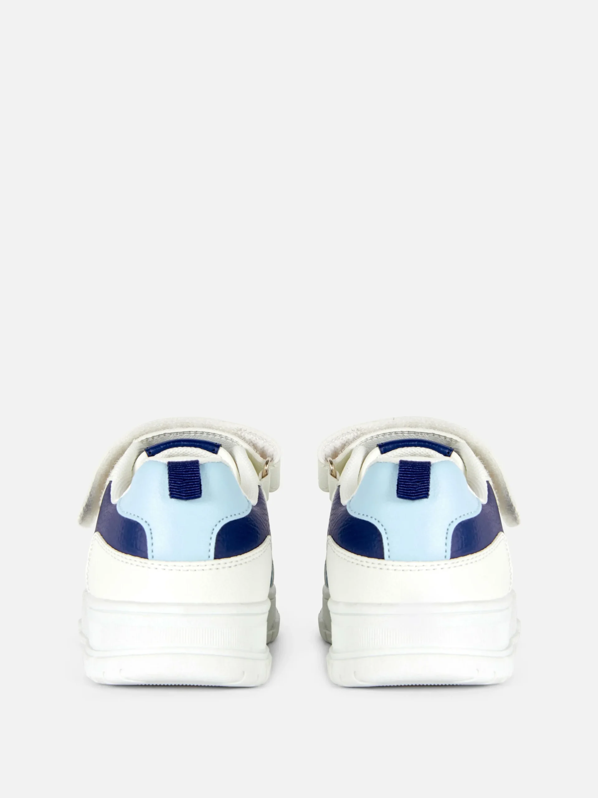 Low-Top-Sneaker In Blockfarben