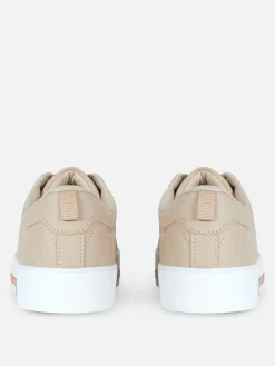 Low-Top-Sneaker Mit Strasssteinen-Detail