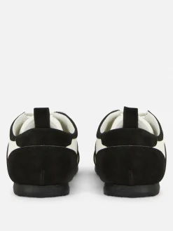 Low-Top-Sneaker Zum Schnüren Mit Plimsoll