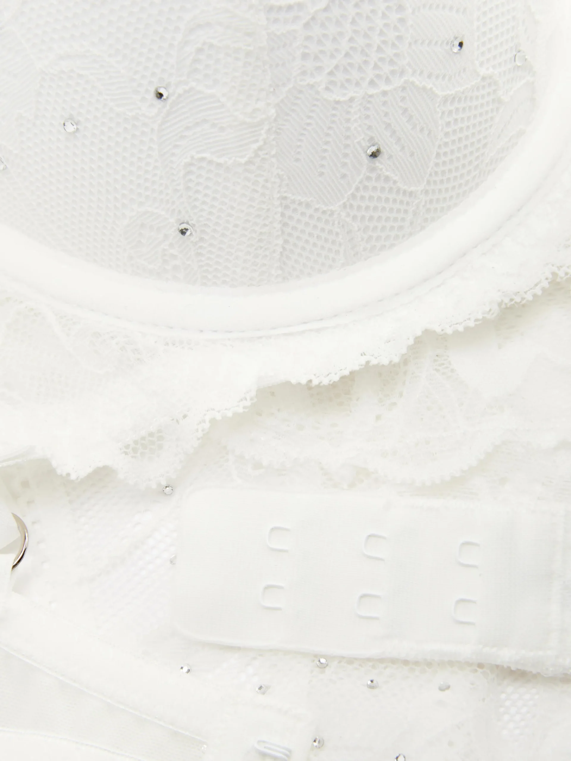 Maximizer-BH Und Tanga Mit Strasssteinen Und Spitze