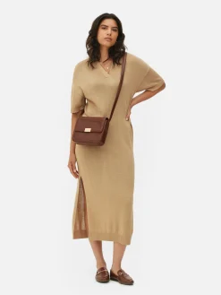 Midikleid Mit V-Ausschnitt Und Kragen