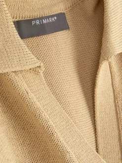 Midikleid Mit V-Ausschnitt Und Kragen