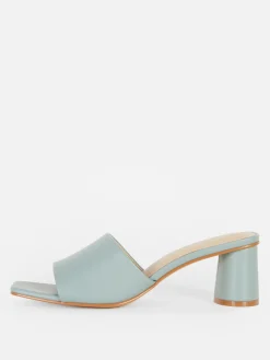 Mules Mit Blockabsatz