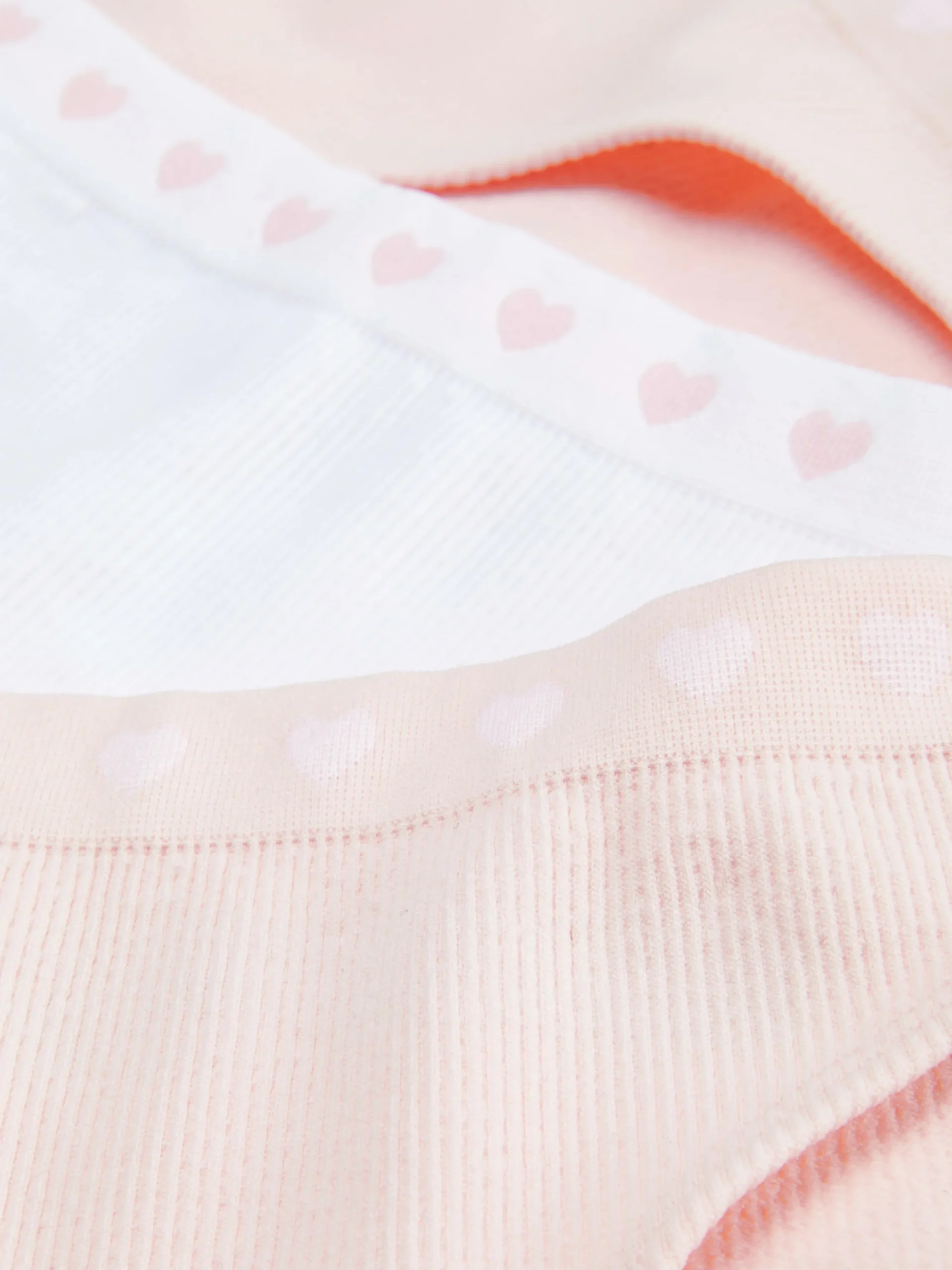 Nahtlose, Elastische Slips Mit Herzen, 3er-Pack