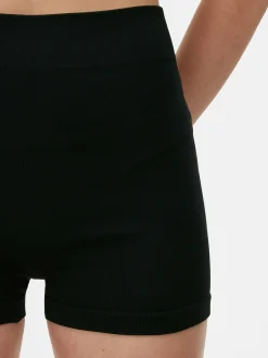 Nahtlose „Rita Ora“ Micro-Shorts