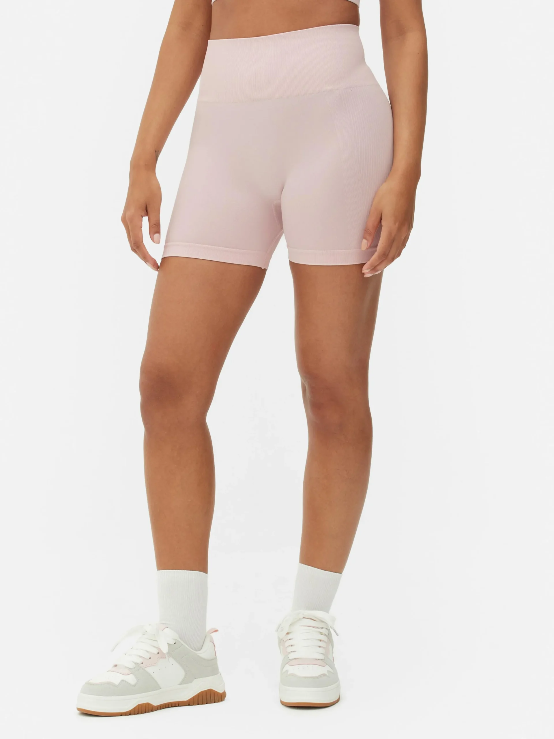 Nahtlose Yoga-Shorts Mit Hohem Bund