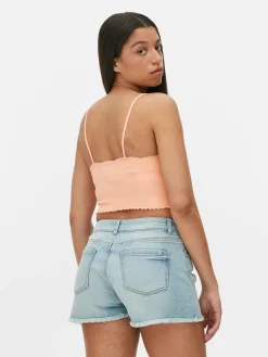 Nahtloses, Kurzes Trägertop Mit Spitzenbesatz