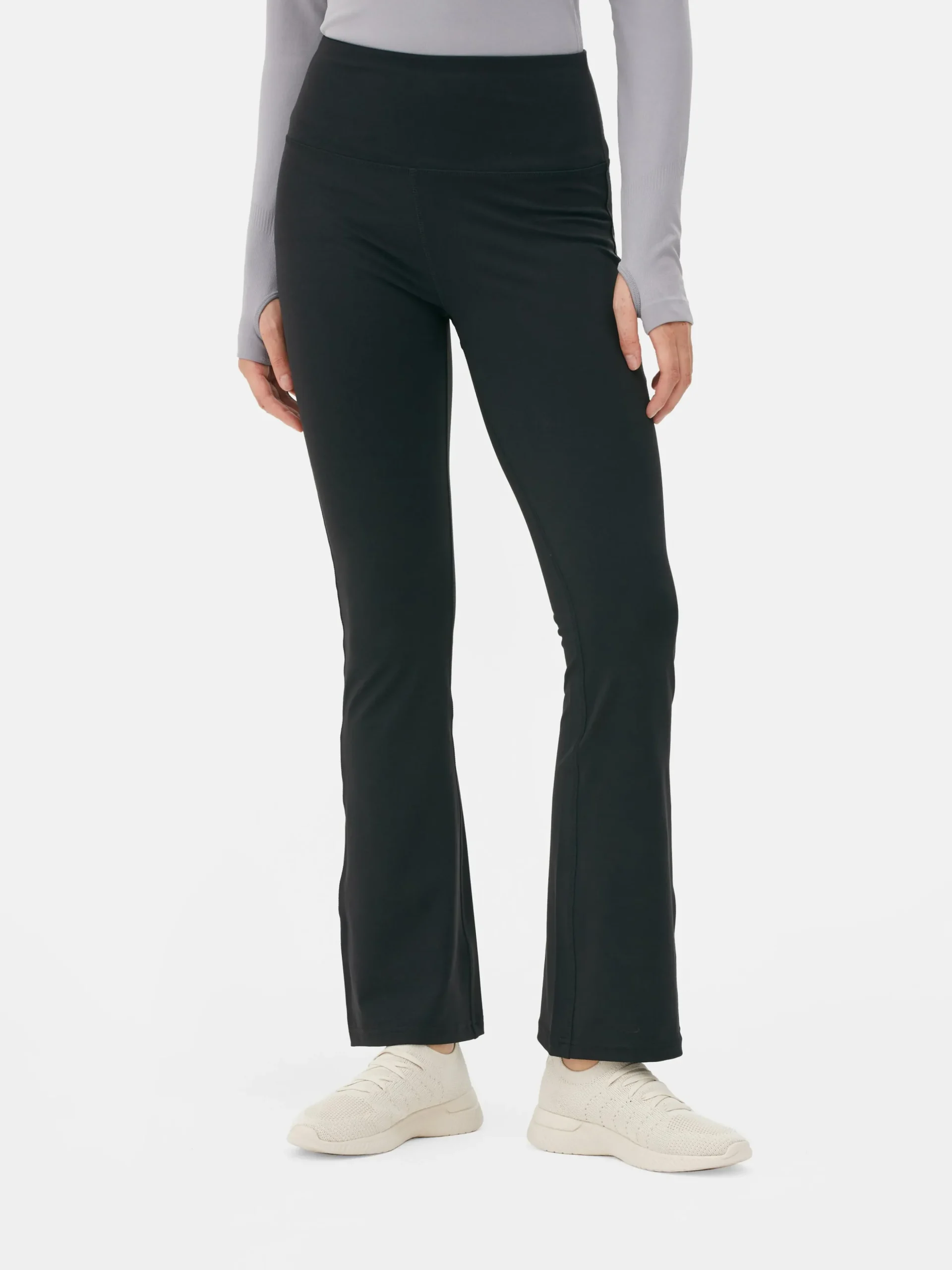 Performance-Yoga-Leggings Mit Schlag