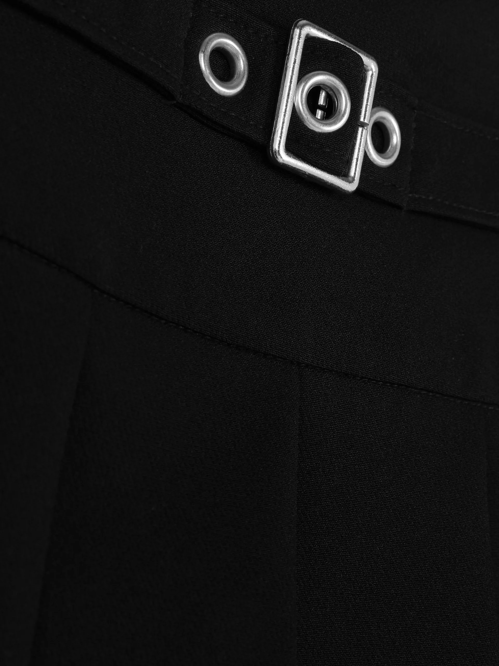 Plissierter Rock Mit Schnallengürtel