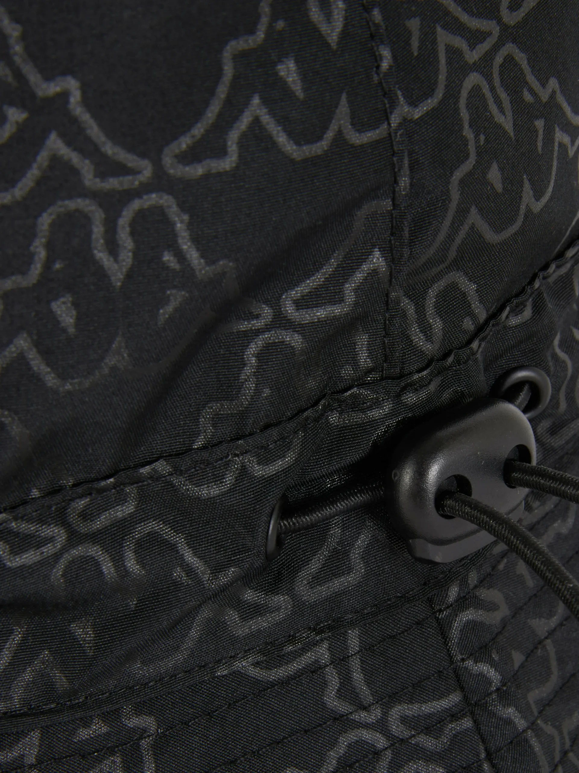 Primark X Kappa = Fischerhut