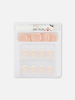 PS… Eckige, Glänzende Kunstnägel Mit French-Spitze