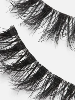 PS… Künstliche Wimpern „Party-Edition“