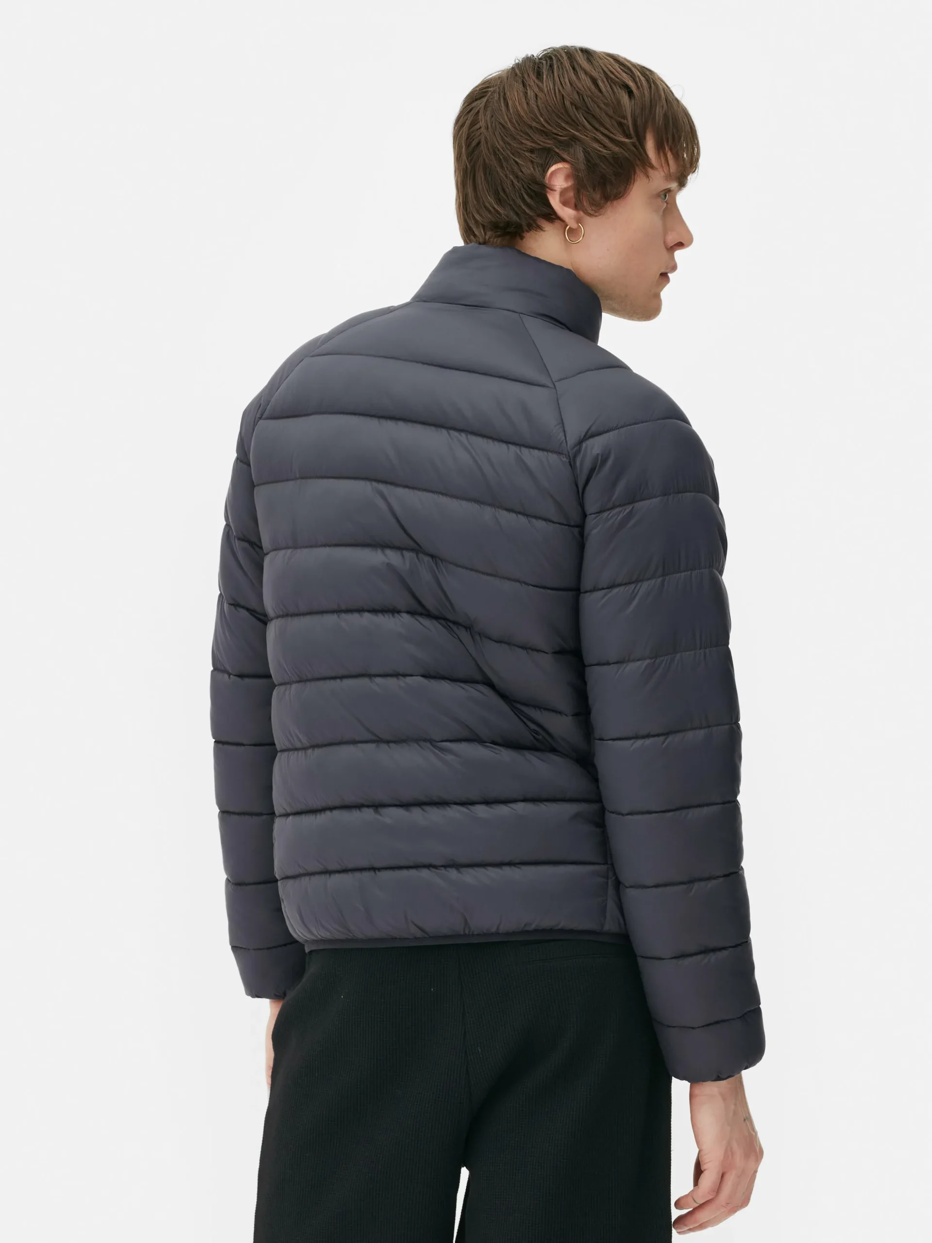 Pufferjacke Mit Trichterkragen