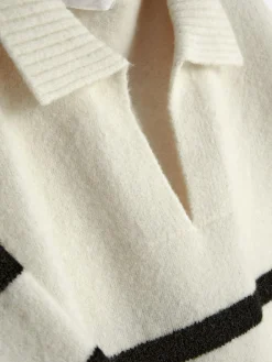 Pullover Mit Polokragen Und Streifen