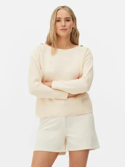 Pullover Mit Schulterknöpfen Und U-Boot-Ausschnitt