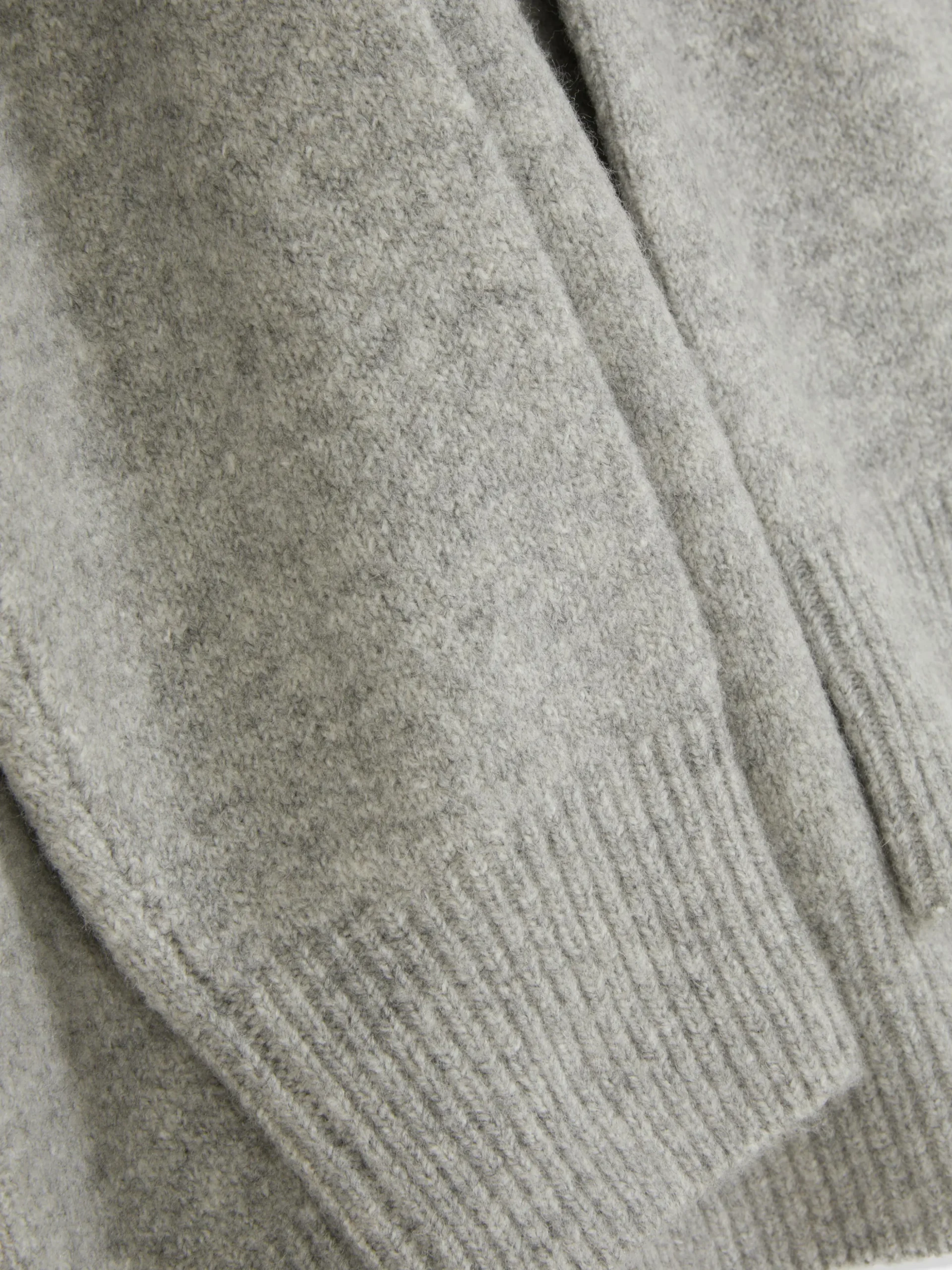 Pullover Mit V-Ausschnitt