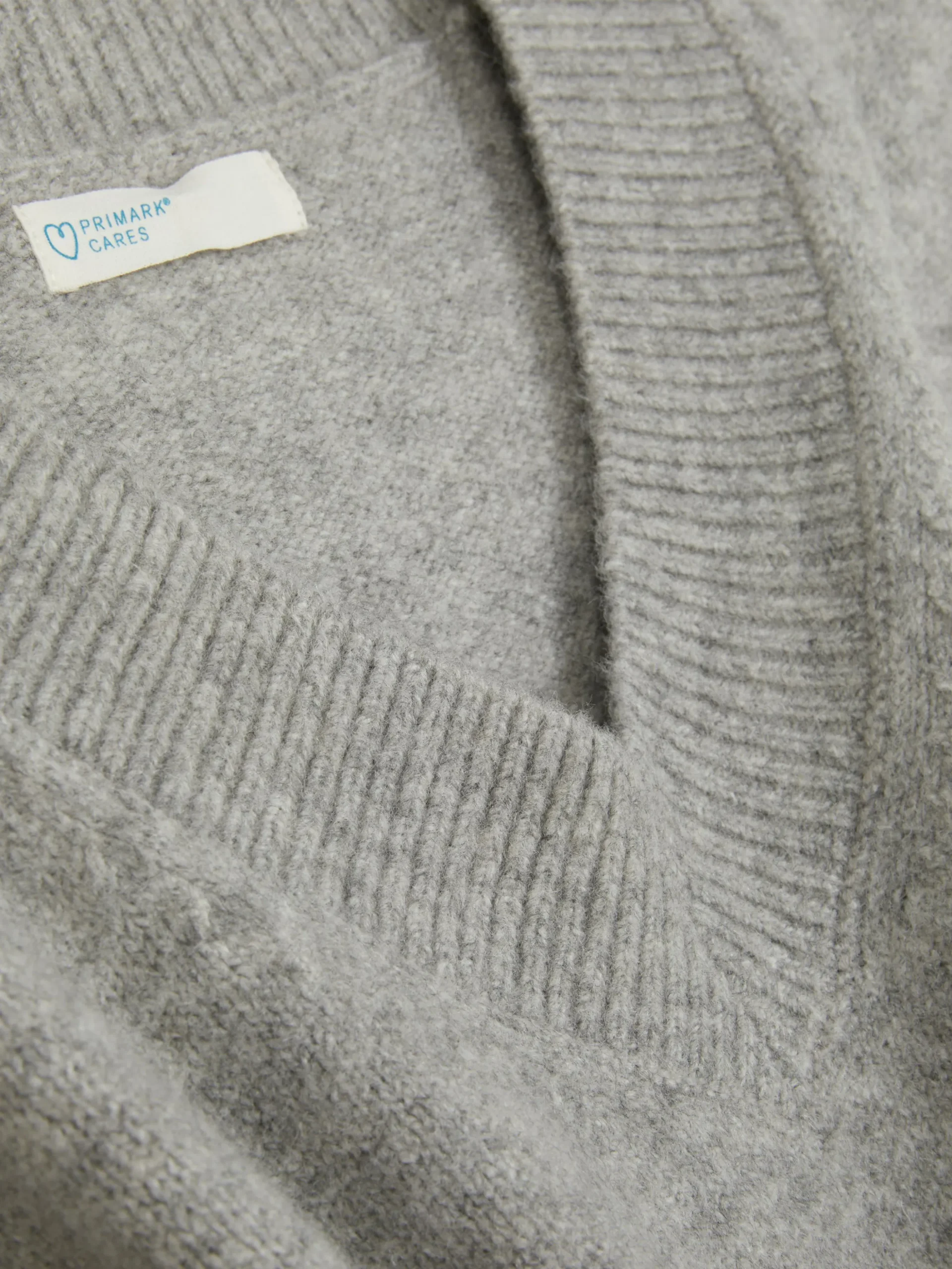 Pullover Mit V-Ausschnitt