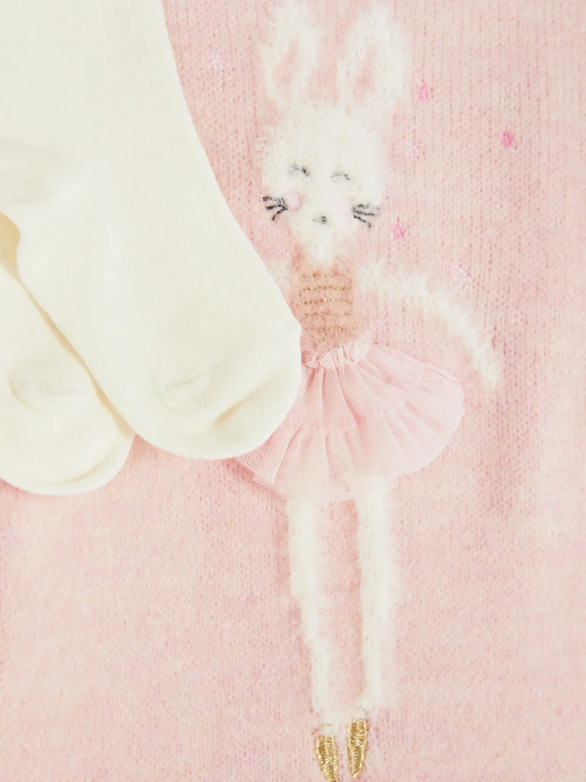 Pulloverkleid Und Strumpfhose Aus Strick Mit Häschen