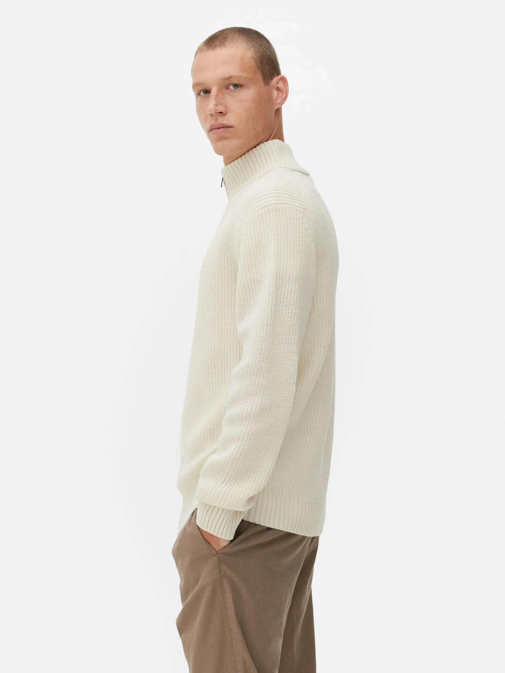 Rippenstrick-Pullover Mit Reißverschluss