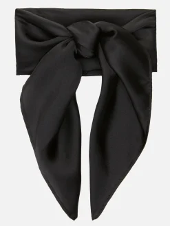 Schlichtes Halstuch Aus Satin