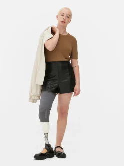 Shorts Aus Kunstleder