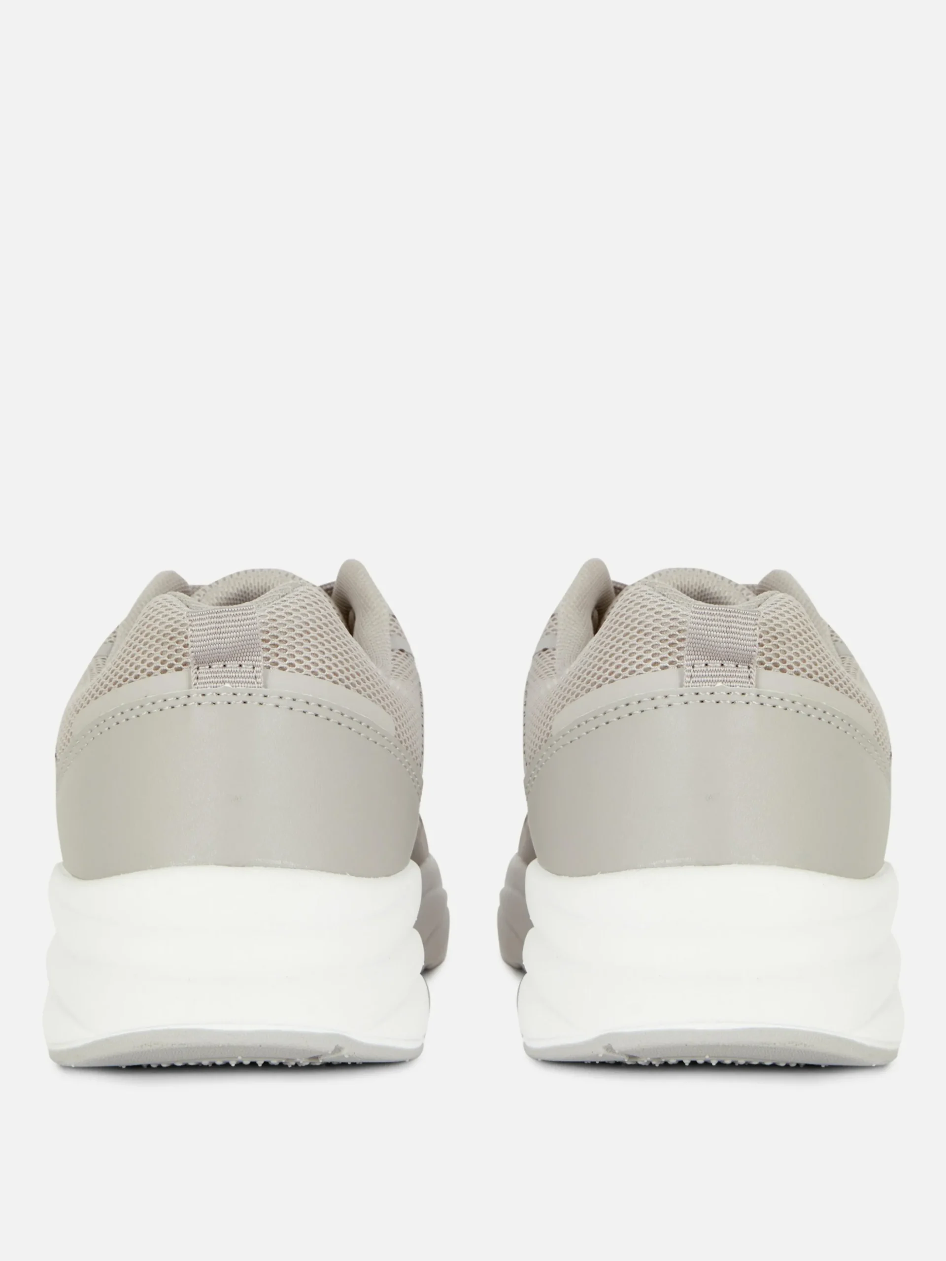 Sneaker Mit Dicker Mesh-Sohle