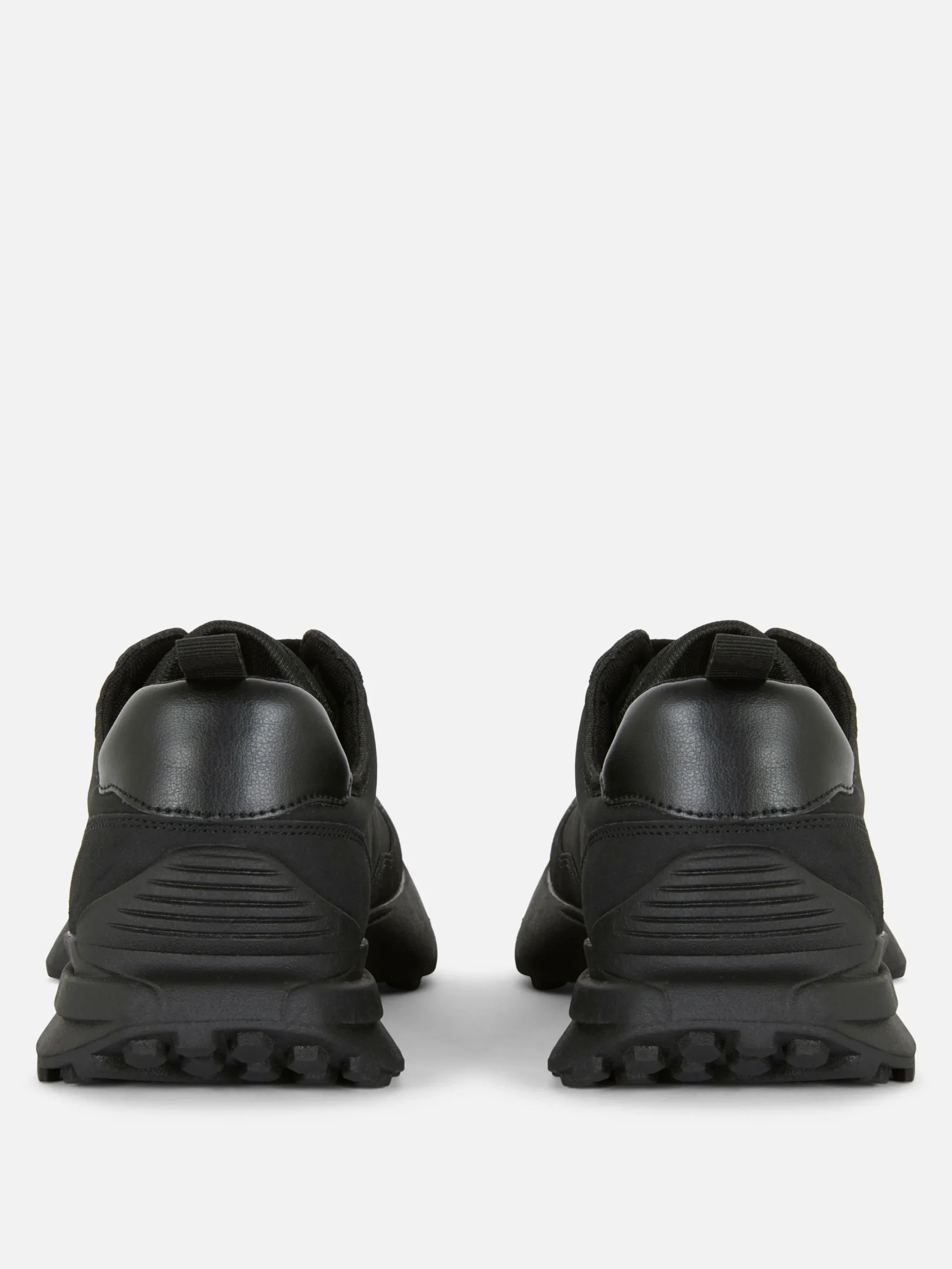 Sneaker Mit Dicker Sohle In Blockfarben