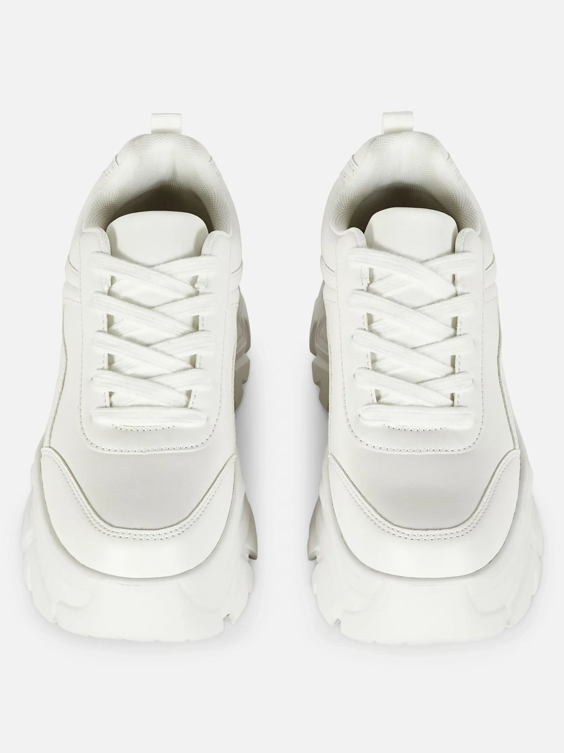 Sneaker Mit Extremer Plateausohle