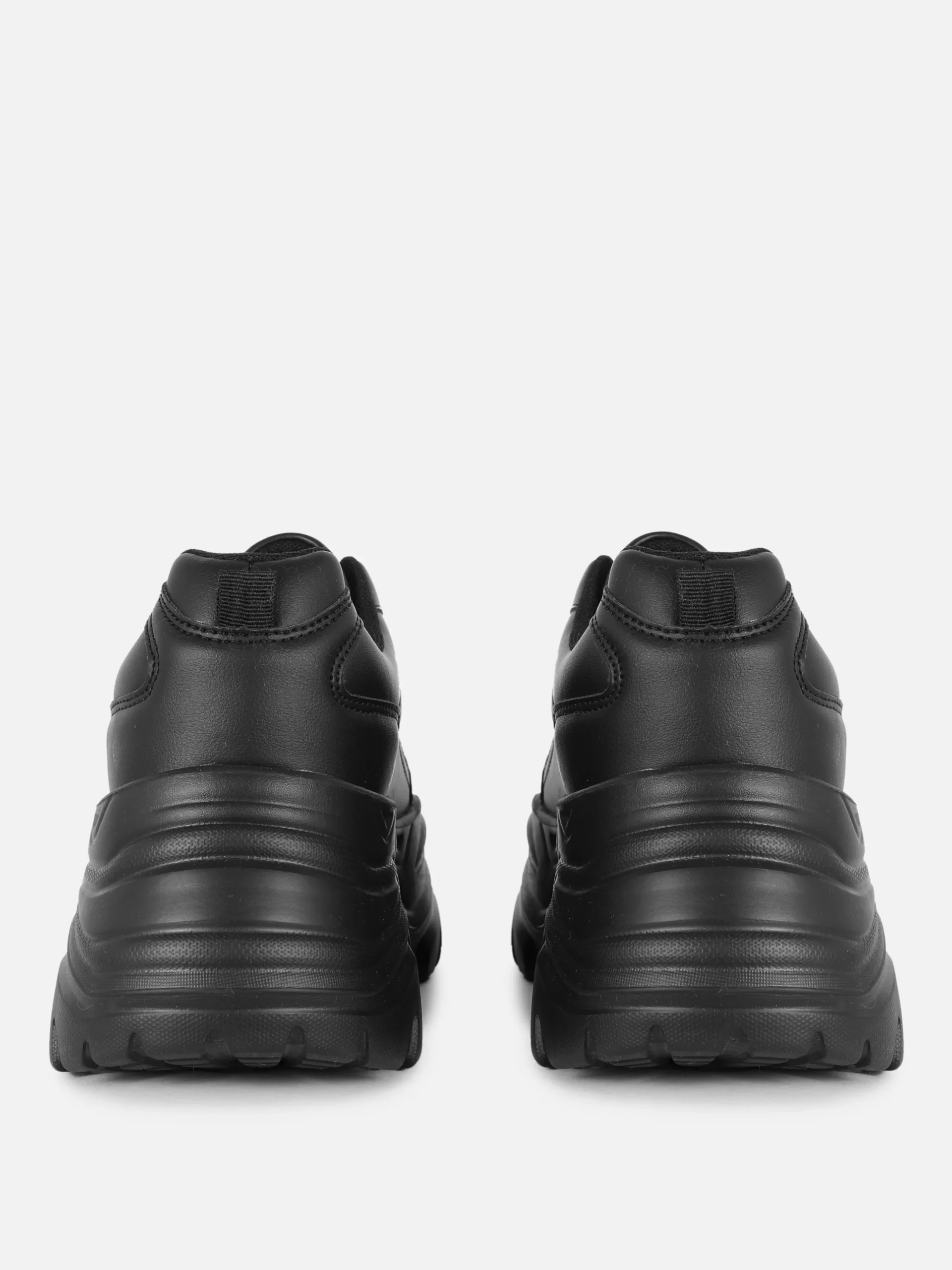 Sneaker Mit Extremer Plateausohle