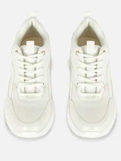 Sneaker Mit Keilabsatz Und Metallbesatz