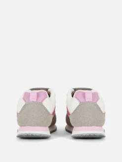 Sneaker Mit Retro-Einsätzen