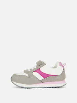 Sneaker Mit Retro-Einsätzen