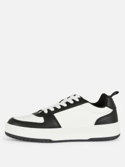 Sportliche Low-Top-Sneaker