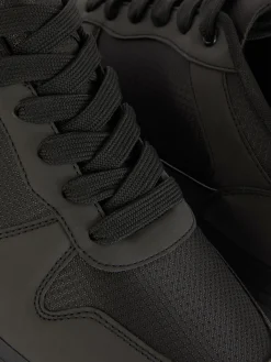 Sportliche Sneaker Mit Dicker Sohle