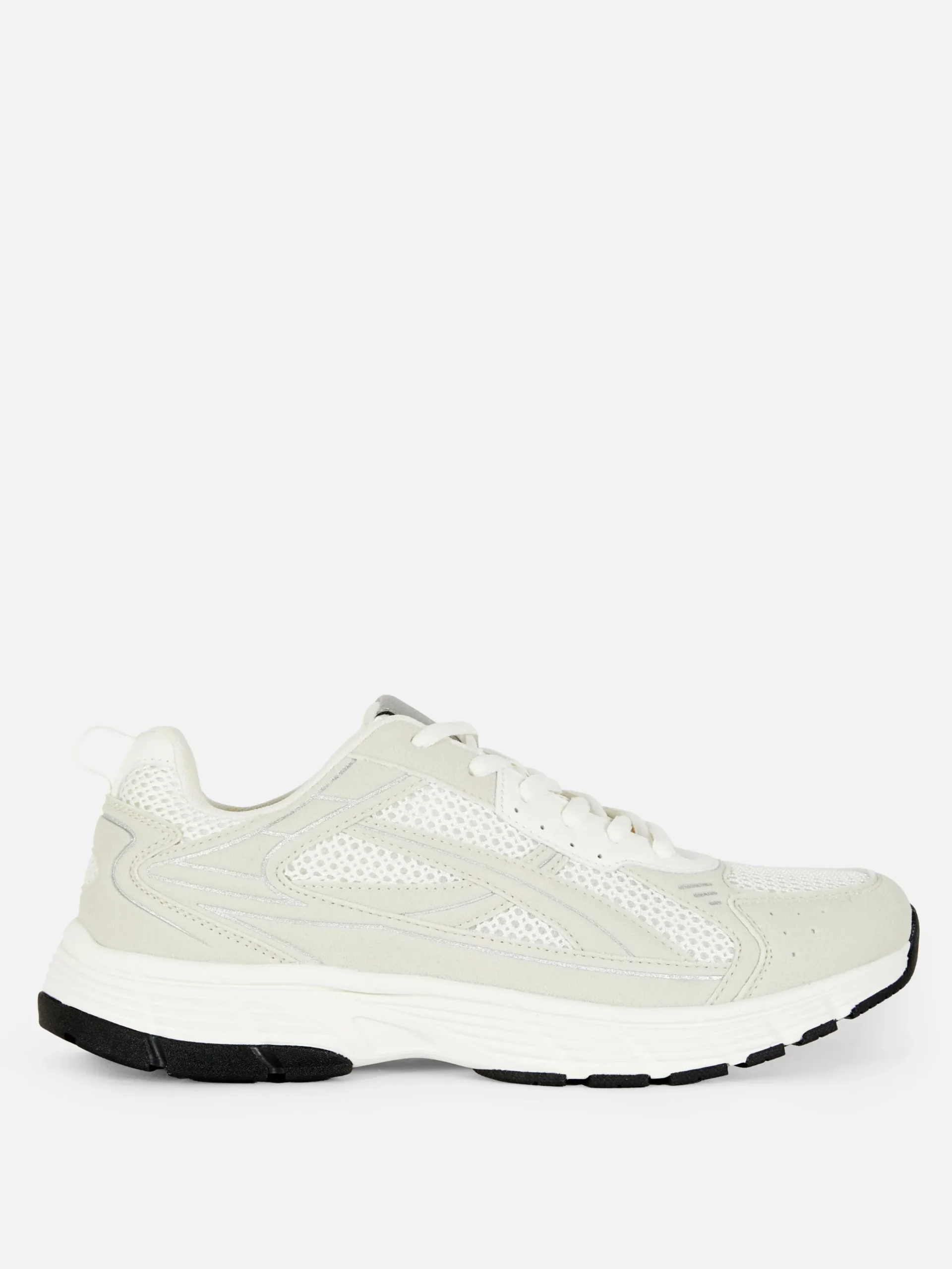 Sportliche Sneaker Mit Mehreren Einsätzen