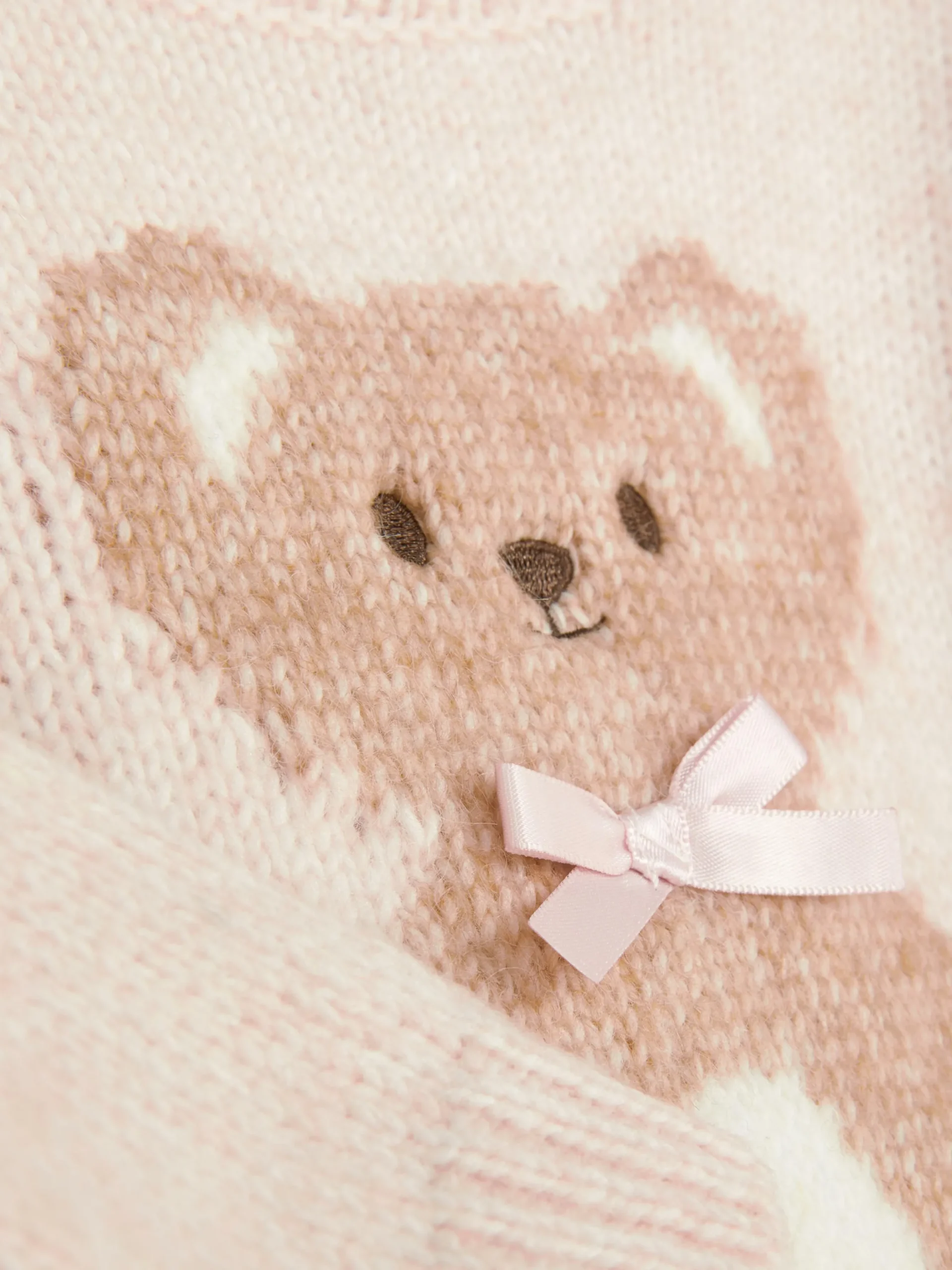 Strickpullover Mit Bärenmotiv