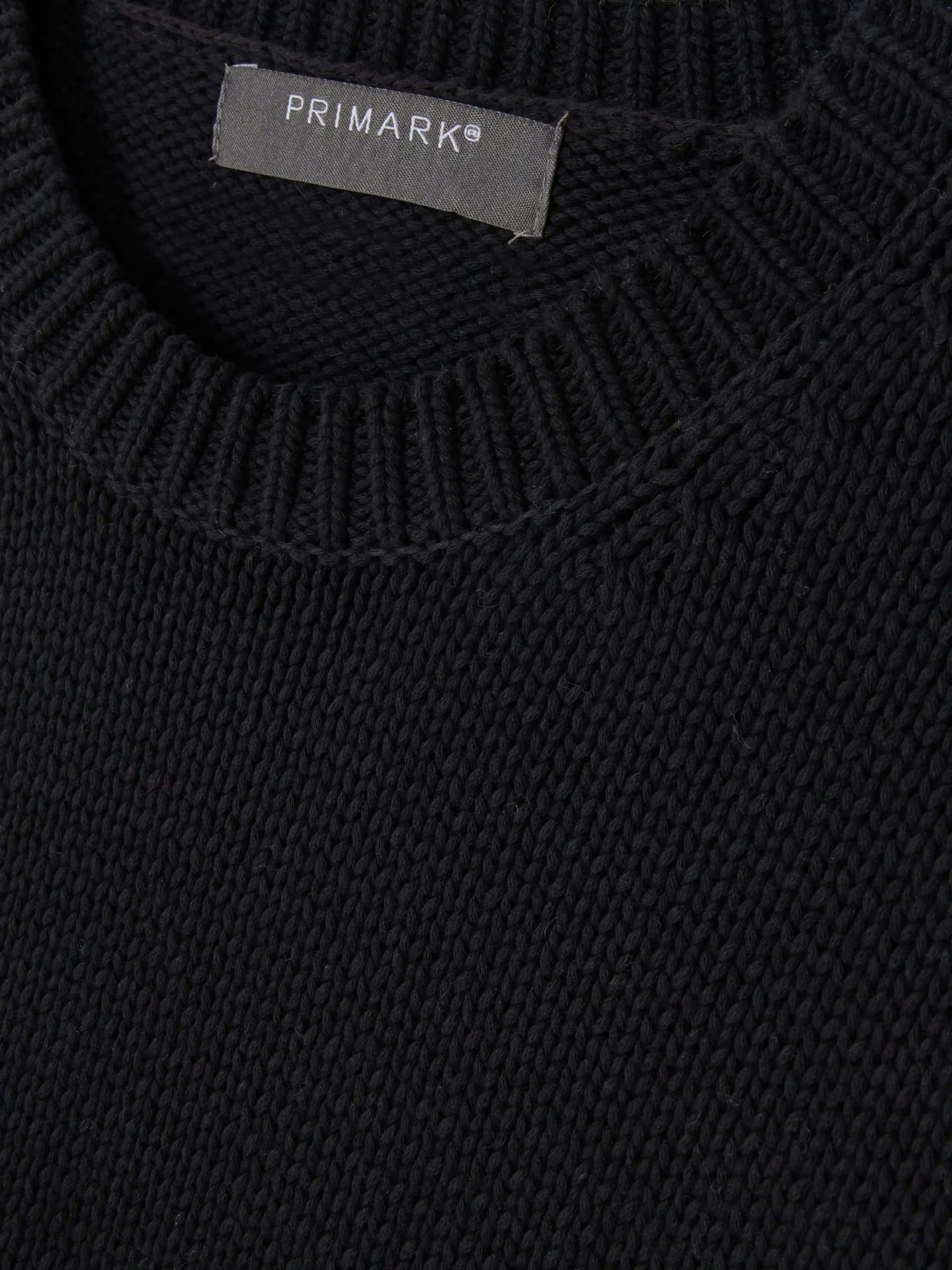 Strickpullover Mit Rundhalsausschnitt