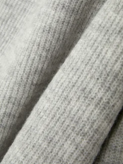 Strickpullover Mit V-Ausschnitt