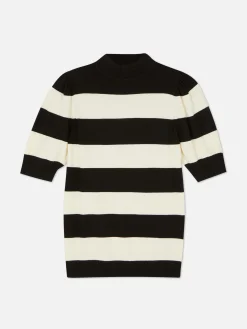 Stricktop Mit Puffärmeln Und Hohem Kragen