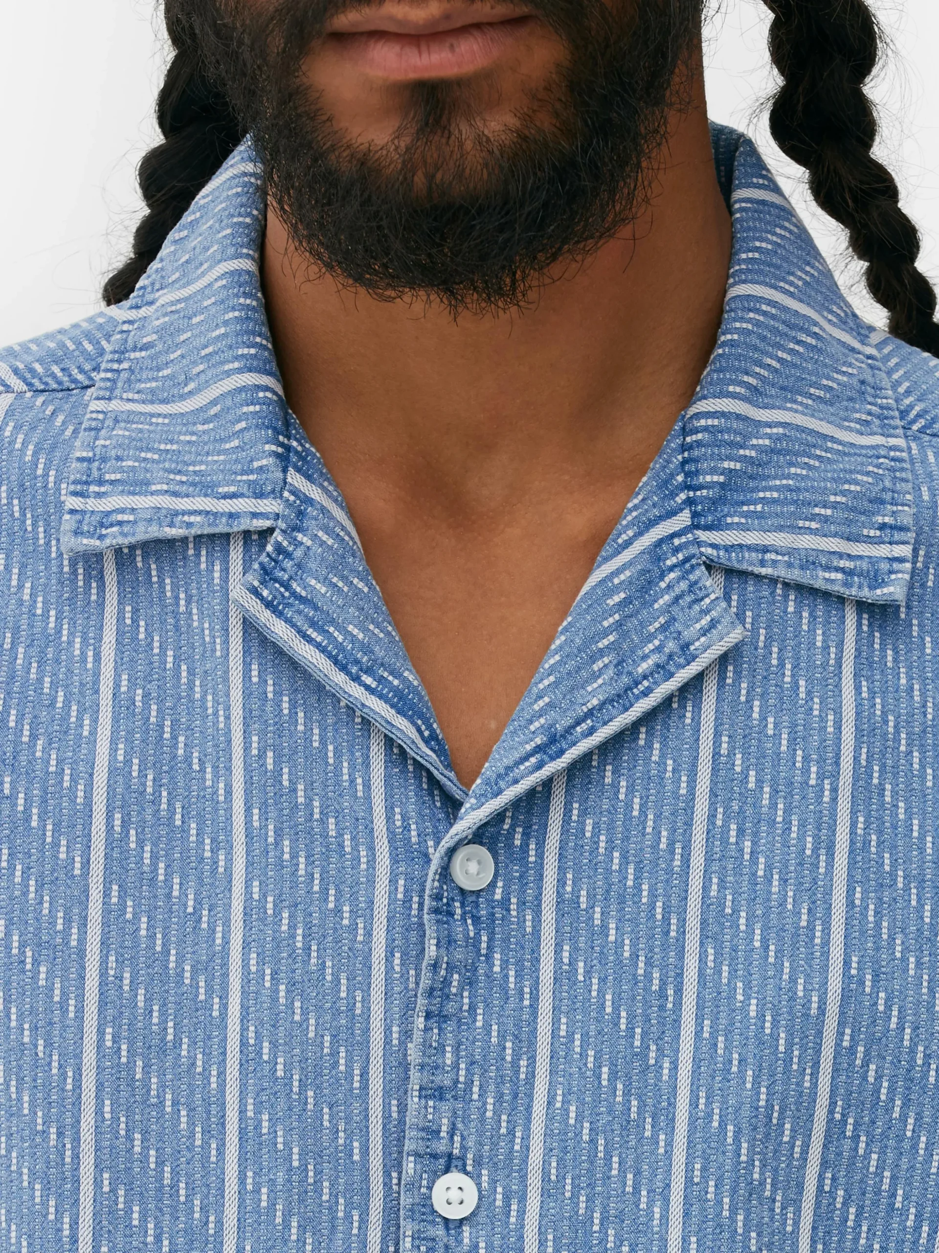 Strukturiertes Kurzärmeliges Hemd Mit Streifen