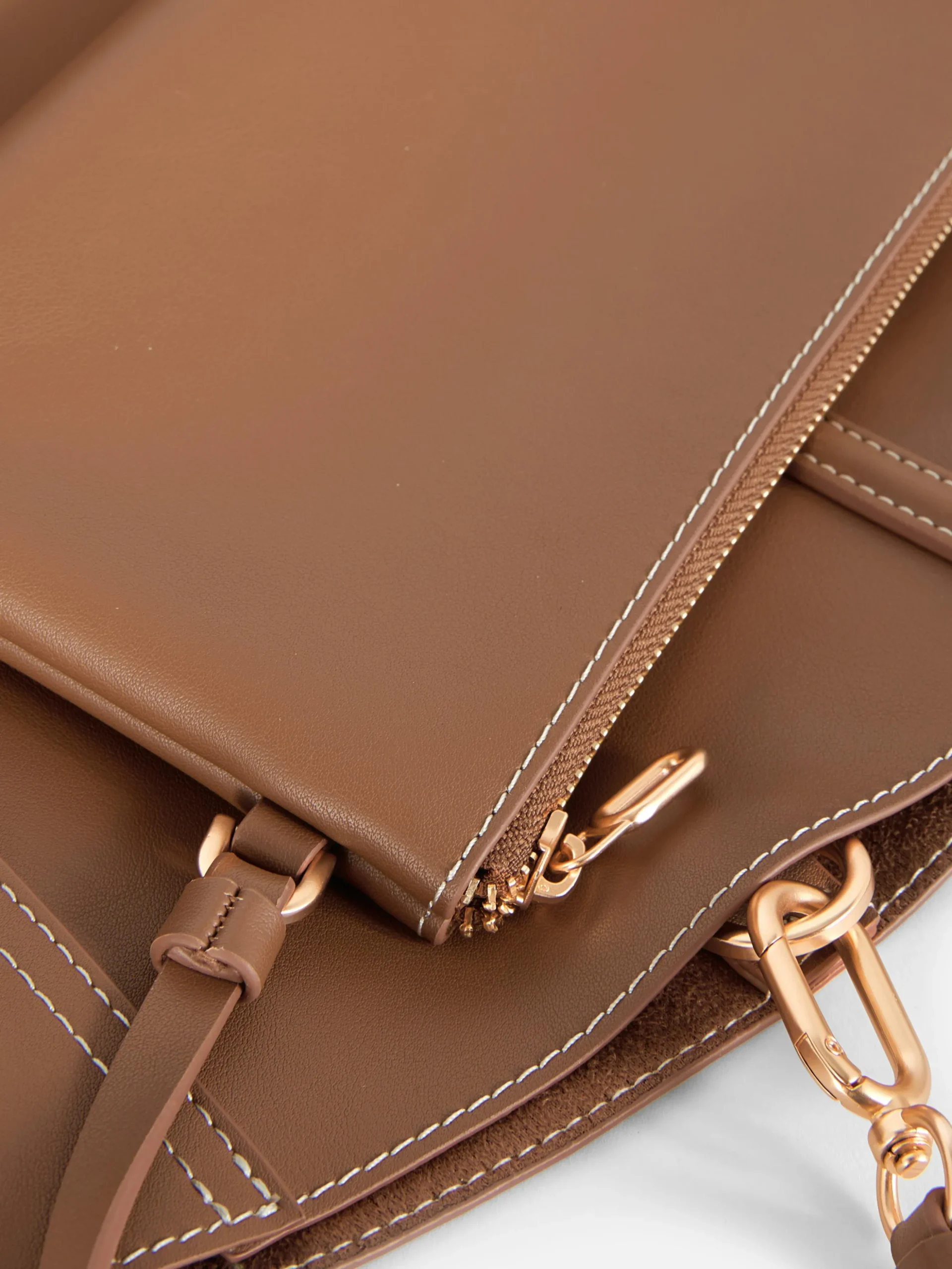 „The Edit“ Große Tragetasche Aus Kunstleder