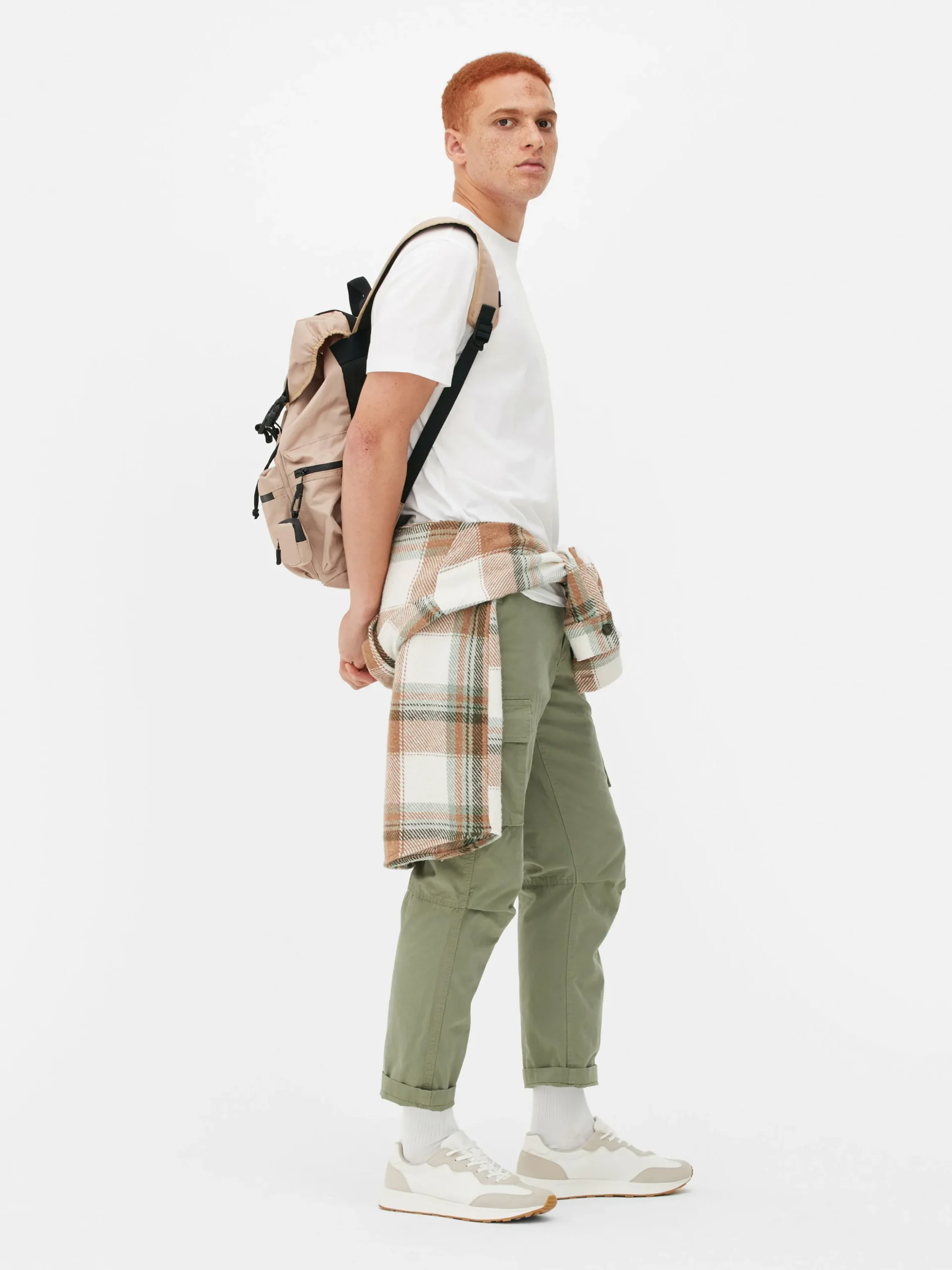 T-Shirt Mit Rundhalsausschnitt In Regulärer Passform