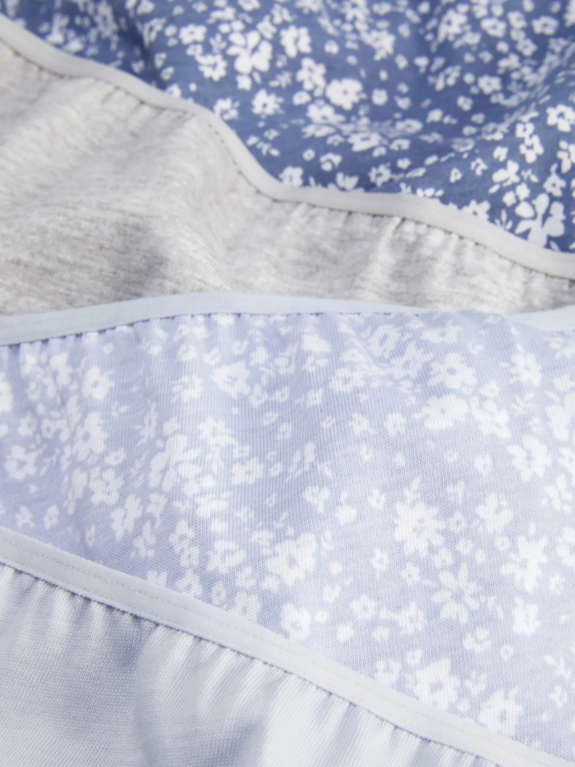 Unterhosen Mit Verschiedenen Designs, 4er-Pack