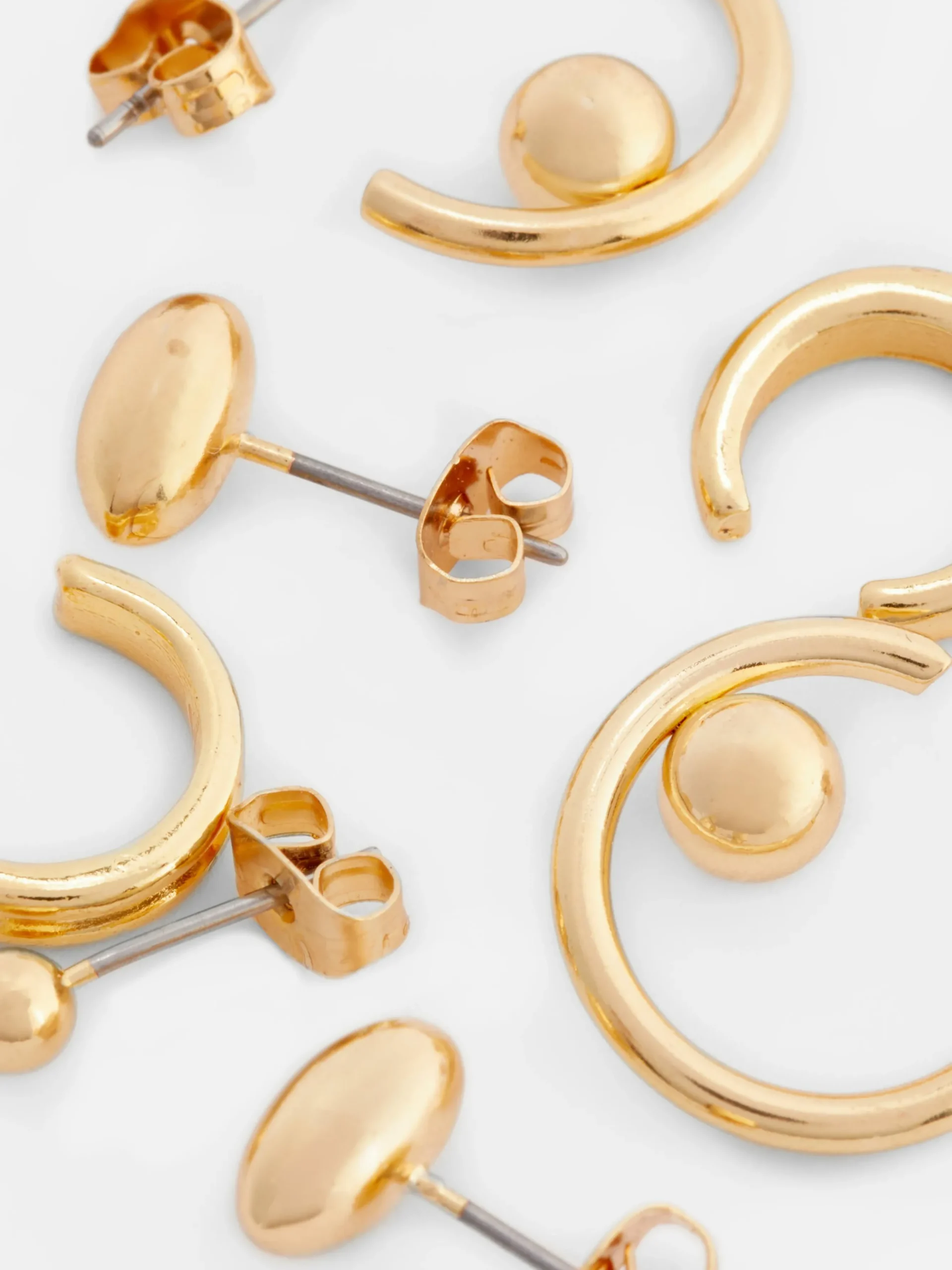 Verschiedene Ohrringe, 4er-Pack