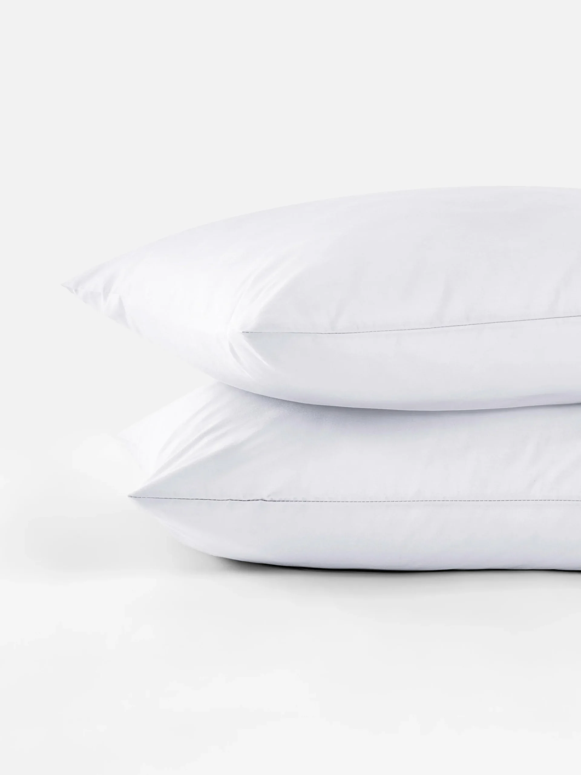 Weiße Essential-Kopfkissenbezüge, 2er-Pack